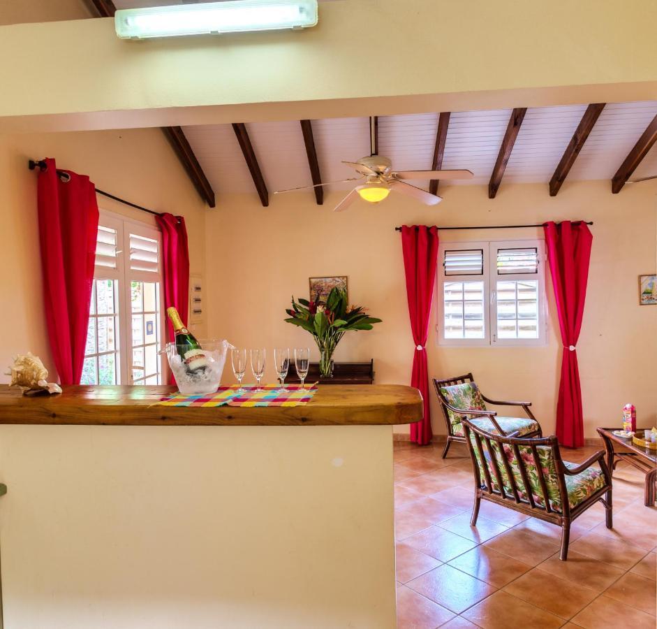 Coquette Villa Du Cap Est Ле-Франсуа Екстер'єр фото
